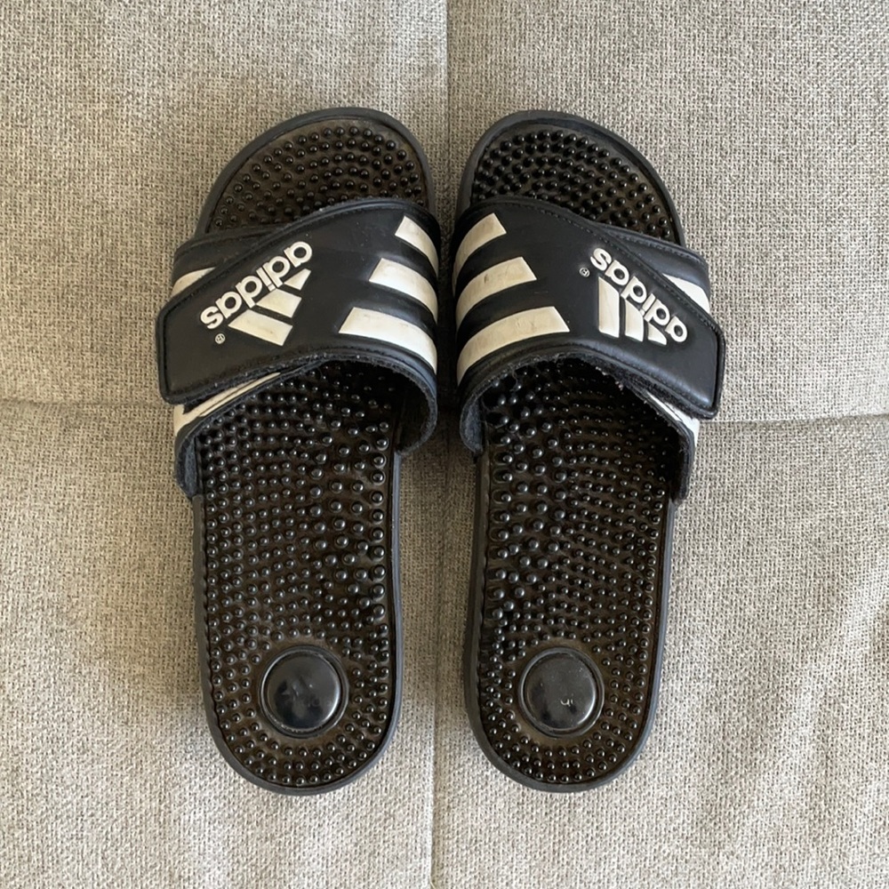 Adidas Sliders - Black and White classic